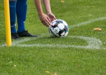 Mulheres em destaque: Secretaria de Esportes abre inscrições para os Campeonatos de Futsal e Futebol Society Feminino de forma inédita