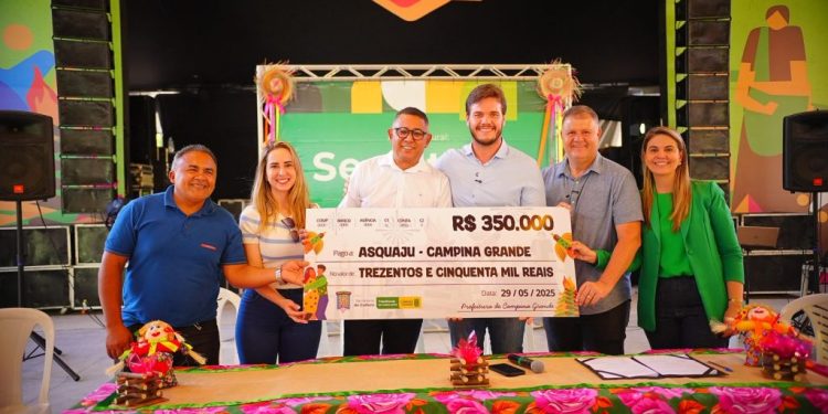 Bruno Cunha Lima destaca valorização da cultura local durante assinatura de fomento às quadrilhas juninas de Campina Grande