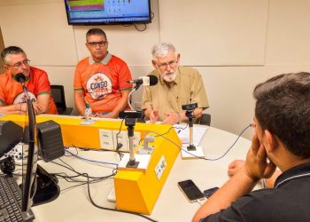 Dr. Romualdo destaca legado de Luiz Couto e parceria pelo Cariri em entrevista à Serra Branca FM