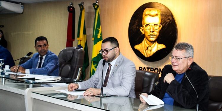 Câmara encerra semestre legislativo com balanço de 2.301 matérias aprovadas