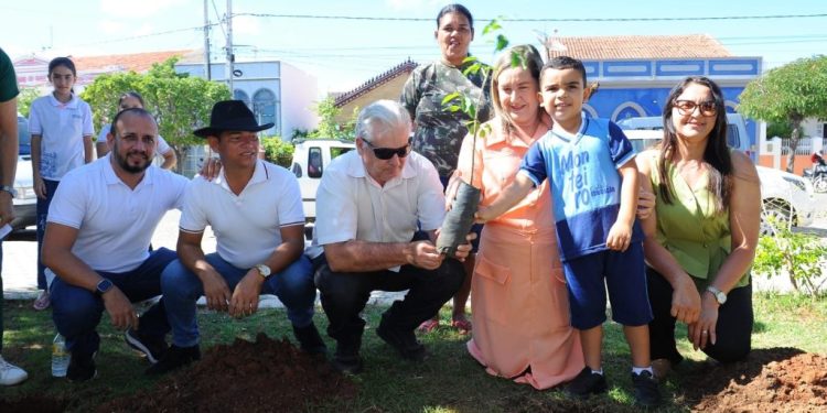 Vice-prefeito Cajó Menezes emite mensagem alusiva a passagem do Dia do Meio Ambiente