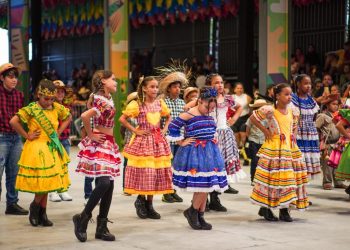 Escolas Municipais se apresentam no primeiro dia do II Festival de Quadrilhas Juninas de Campina Grande