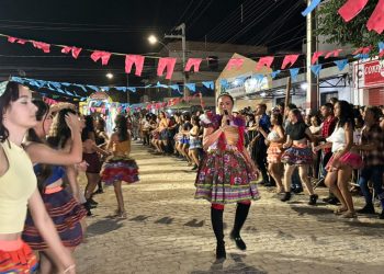 Festival de Quadrilhas em Monteiro abre as portas do São João 2025 com muito Forró Pé-de-Serra