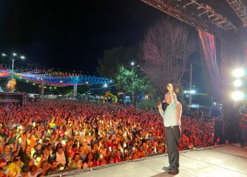 São João de Sumé atrai multidão em dois dias de evento na Praça José Américo