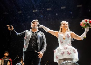 Noite dos namorados é marcada por emoção e homenagens no Parque do Povo