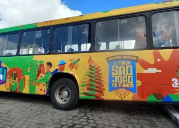 O Maior São João do Mundo: Buzão Junino cai no gosto dos turistas e realiza mais duas viagens neste sábado e domingo para Galante