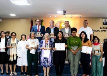 Audiência pública debate COP30, projeto da Barragem do Covão e realiza entrega da Medalha Celso Furtado