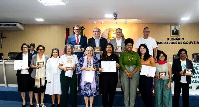 Audiência pública debate COP30, projeto da Barragem do Covão e realiza entrega da Medalha Celso Furtado