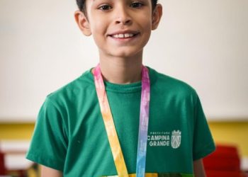 CONQUISTA INTERNACIONAL: Estudantes da Rede Municipal de Campina Grande conquistam medalhas de ouro, prata e bronze, na Olimpíada Mandacaru de Matemática