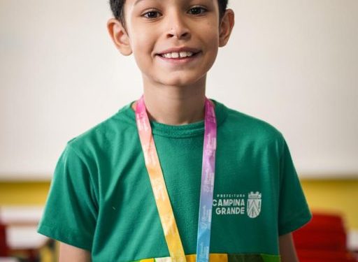 CONQUISTA INTERNACIONAL: Estudantes da Rede Municipal de Campina Grande conquistam medalhas de ouro, prata e bronze, na Olimpíada Mandacaru de Matemática