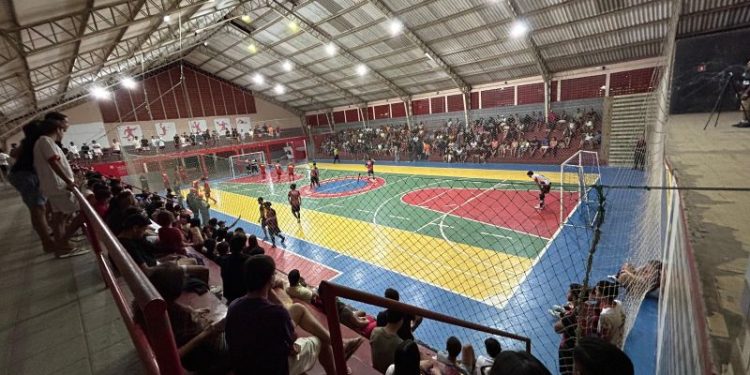 Primeira Rodada do Campeonato Sumeense de Futsal 2025 começa com grandes jogos e casa cheia