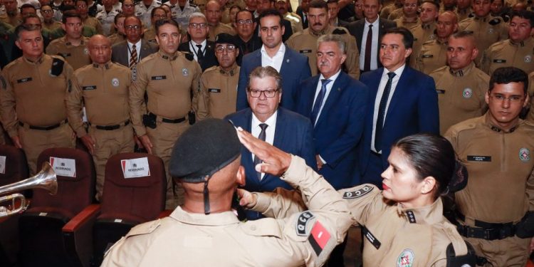 João Azevêdo sanciona nova Lei Orgânica da Polícia Militar da Paraíba e destaca importância da iniciativa para a segurança da população