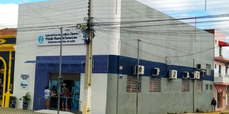 Laboratório Municipal de Analises Clinicas de Monteiro atinge 100% de acerto em exames e Programa Nacional de Controle de Qualidade elogia gestão