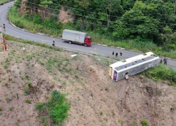 INVESTIGAÇÃO CONCLUÍDA: Polícia Civil indicia três pessoas por acidente com ônibus escolar que matou dois estudantes e deixou 31 feridos