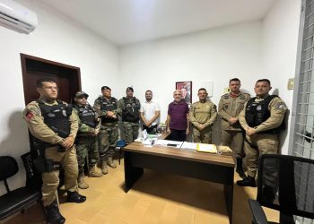 POLÍCIA MILITAR PARTICIPA DE REUNIÃO DE ALINHAMENTO PARA SEGURANÇA DO FESTIVAL DA GALINHA, EM PATOS.