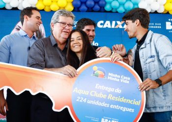 João Azevêdo entrega residencial com 224 apartamentos e reforma da Ciretran em Campina Grande