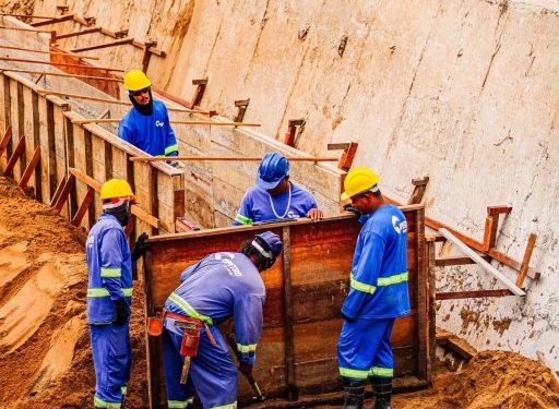 Obras no Canal de Bodocongó avançam com construção de duas novas pontes e implantação de iluminação pública Obras no Canal de Bodocongó avançam com construção de duas novas pontes e implantação de iluminação pública