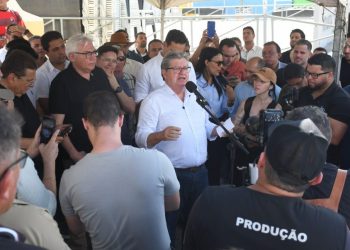 João Azevêdo entrega barragem de R$ 16 milhões e garante segurança hídrica de Pedra Lavrada e região