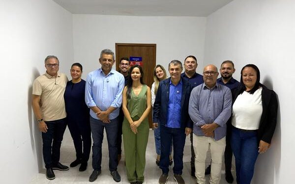 Romero Rodrigues participa da celebração pelos 49 anos do Hospital Santa Terezinha e reforça investimento de mais de R$ 1 milhão para modernização da unidade