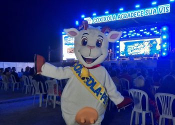 Governo da Paraíba incentiva produtores e apoia 15º Festival do Leite de Cabra de Coxixola que acontece até este domingo