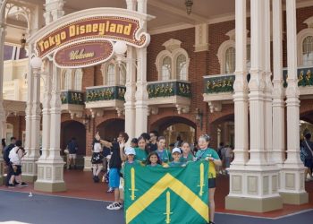 Estudantes da Rede Municipal de Campina Grande conhecem a Tokyo Disneyland