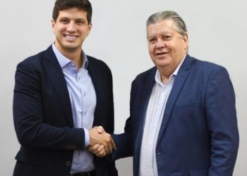 João Azevêdo recebe visita de João Campos e tratam de fortalecimento do PSB e experiências de gestão