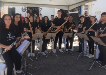 Secretaria de Cultura e Turismo de Monteiro leva Música, Arte e Achados Arqueológicos à feira livre de Monteiro