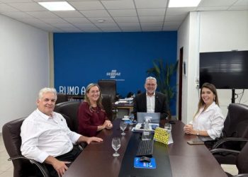 Prefeita Ana Paula, vice Cajó e ex-prefeita Lorena cumprem agenda na capital em busca de benefícios e parcerias para Monteiro