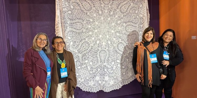 Renda Renascença é destaque em evento de tendências de presentes e decoração em São Paulo