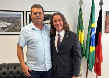 Prefeito Manezinho Lourenço garante novos investimentos para Sumé após encontro com o senador Veneziano Vital