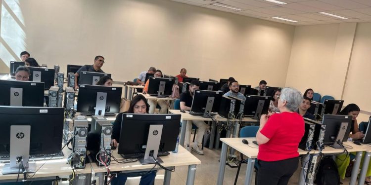 Em Brasília: Monteirense representa profissionais da Paraíba em capacitação do novo sistema e-SUS Regulação