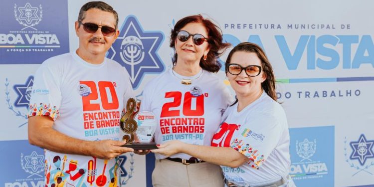 Boa Vista: Edição histórica do Encontro de Bandas Marciais encanta público nas ruas da cidade