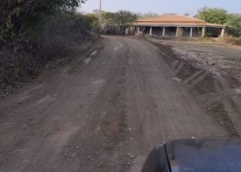Comunidades rurais agradecem gestão de Monteiro e Secretaria de Agricultura pelos serviços de recuperação de estradas