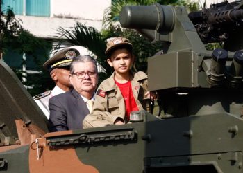 João Azevêdo acompanha desfile de 7 de Setembro em João Pessoa e destaca celebração de liberdade e soberania do povo brasileiro