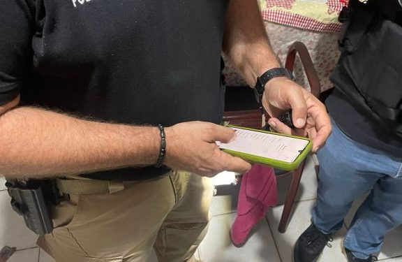 DECC: Polícia Civil cumpre mandado de busca e apreensão em investigação de armazenamento de material de abuso sexual infantil