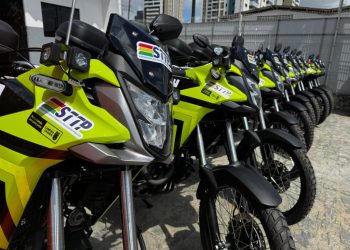 Prefeitura de Campina Grande faz entrega de motocicletas e equipamentos de segurança para agentes de trânsito da STTP