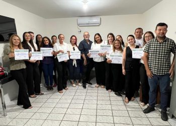 Secretaria de Saúde de Monteiro realiza mais uma entrega de certificados do Curso de Atendente de Farmácia