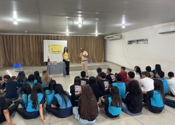 Secretarias de Esportes e Saúde realizam em parceria palestras nas escolas de Monteiro sobre Setembro Amarelo e Movimenta Monteiro