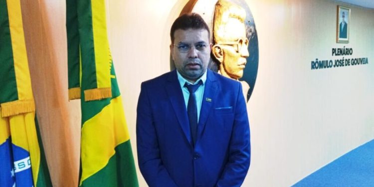 Vereador Márcio Guedes apresenta Projeto de Lei que declara o Café Aurora situado na Praça da Bandeira, como Patrimônio Cultural de Natureza Material de Campina Grande