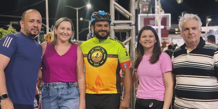 Movimenta Monteiro: Prefeita Ana Paula destaca sucesso de edição do projeto em alusão ao Outubro Rosa