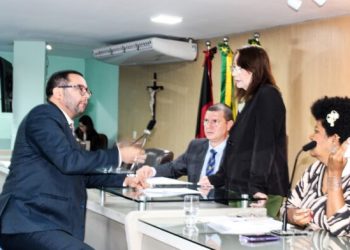 Câmara aprova audiências públicas sobre VLT e requalificação da Feira Central