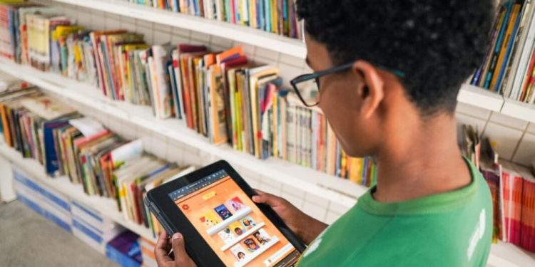 Seduc lança Afroflix e Afroteca, ebooks de educação, cinema e literatura afro-brasileira