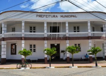 Abril: Prefeitura de Monteiro inicia pagamento dos servidores municipais
