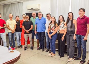Coxixola: prefeito e todos os vereadores abraçam a reeleição de Dr. Romualdo