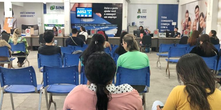 Sine Municipal de Campina Grande oferece 957 vagas de emprego por meio de empresas parceiras Sine Municipal de Campina Grande oferece 957 vagas de emprego por meio de empresas parceiras
