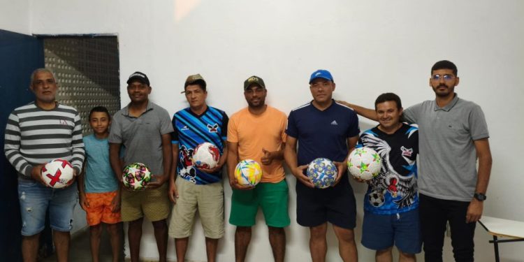 Reunião define início do Campeonato Sumeense de Futebol Society Veteranos 40+