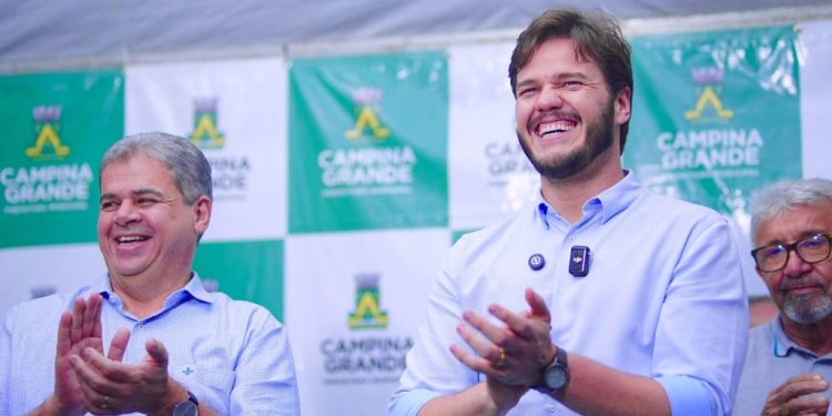 Bruno entrega ponte da Catingueira e realiza sonho de mais de 30 anos dos moradores