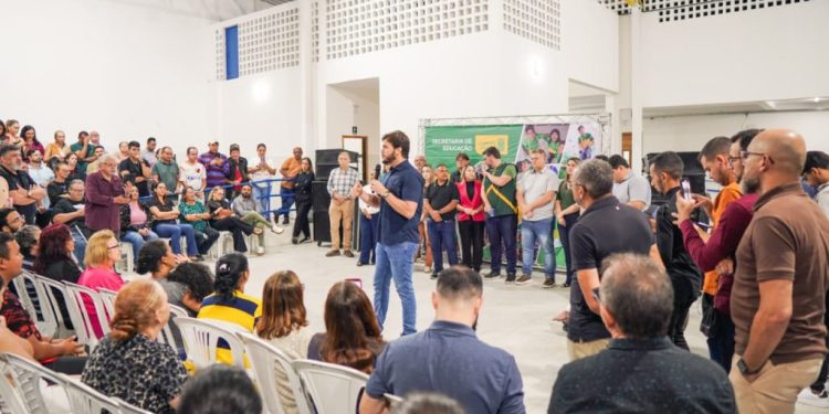 Campina Grande reinaugura Escola Municipal Presidente Kennedy totalmente reconstruída
