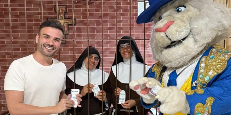 Mosteiro das Clarissas recebe doação de 300 ingressos do Circo Kroner em apoio à campanha de reforma
