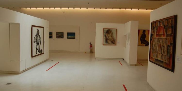 Secult e Furne firmaram intercâmbio cultural para expor obras do MAAC no Palácio da Redenção